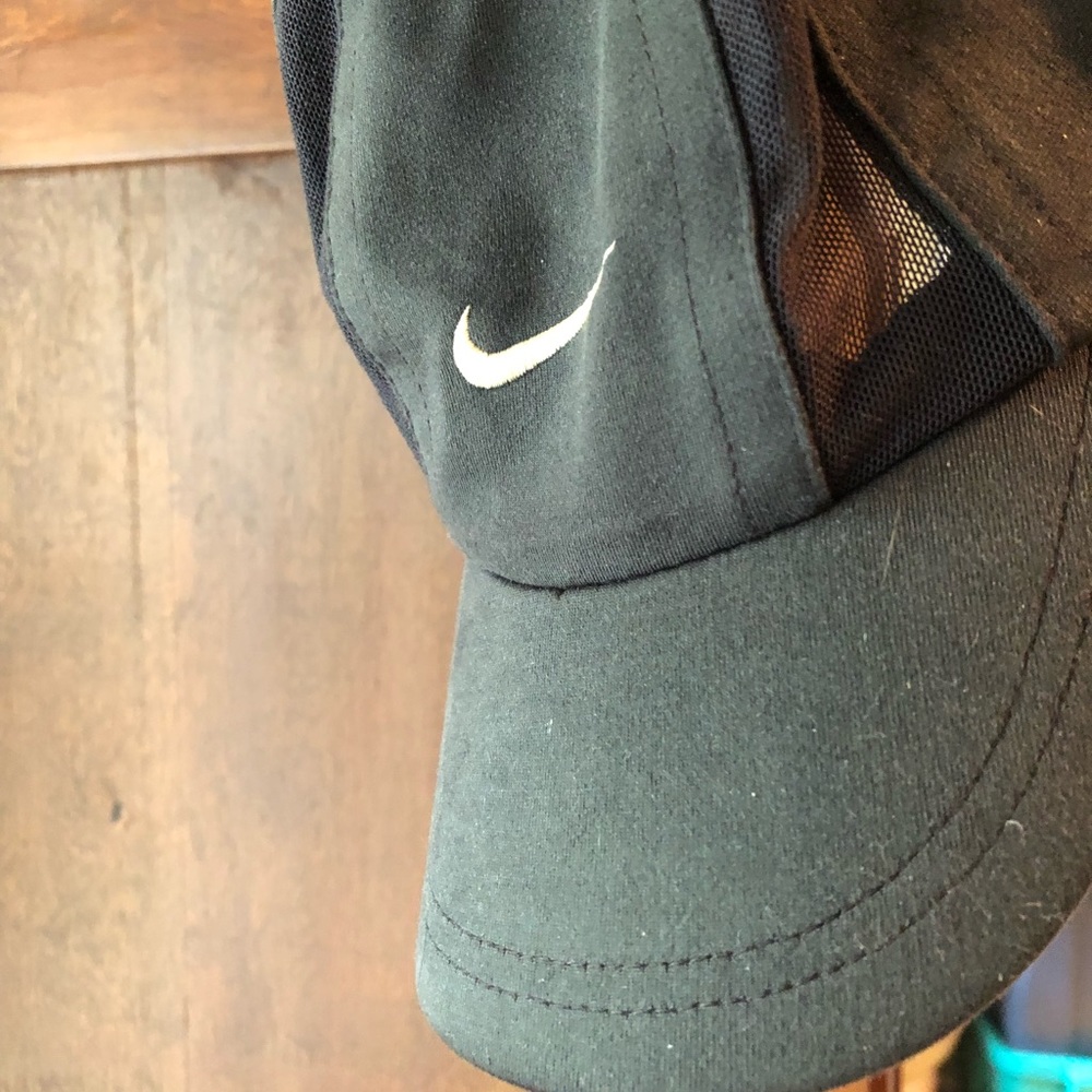 Nike running hat